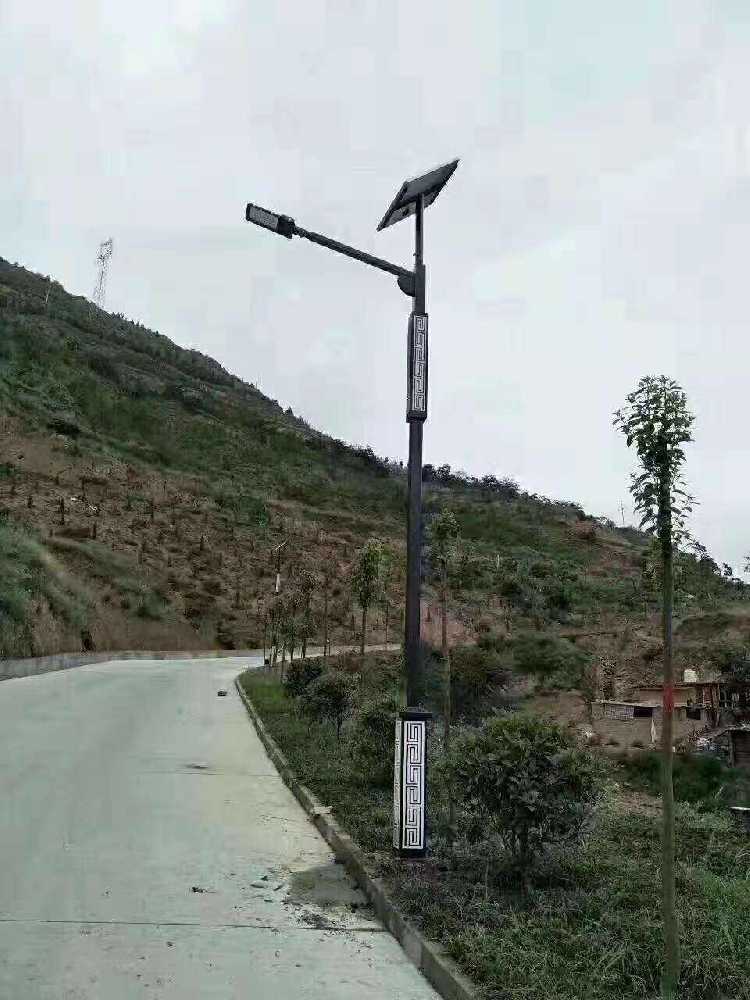 镶黄旗仿古太阳能路灯